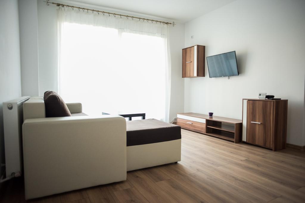 Executive Apartments 2 Craiova Buitenkant foto